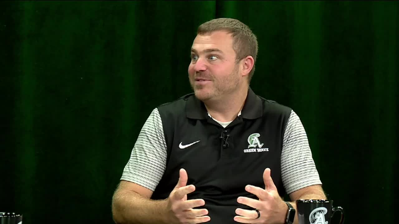 The Buzz - Green Wave Sports; S5, Ep1