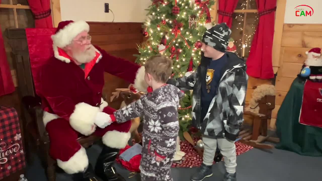 Abington Celebrates Christmas at the Island Grove; Dec. 6, 2025